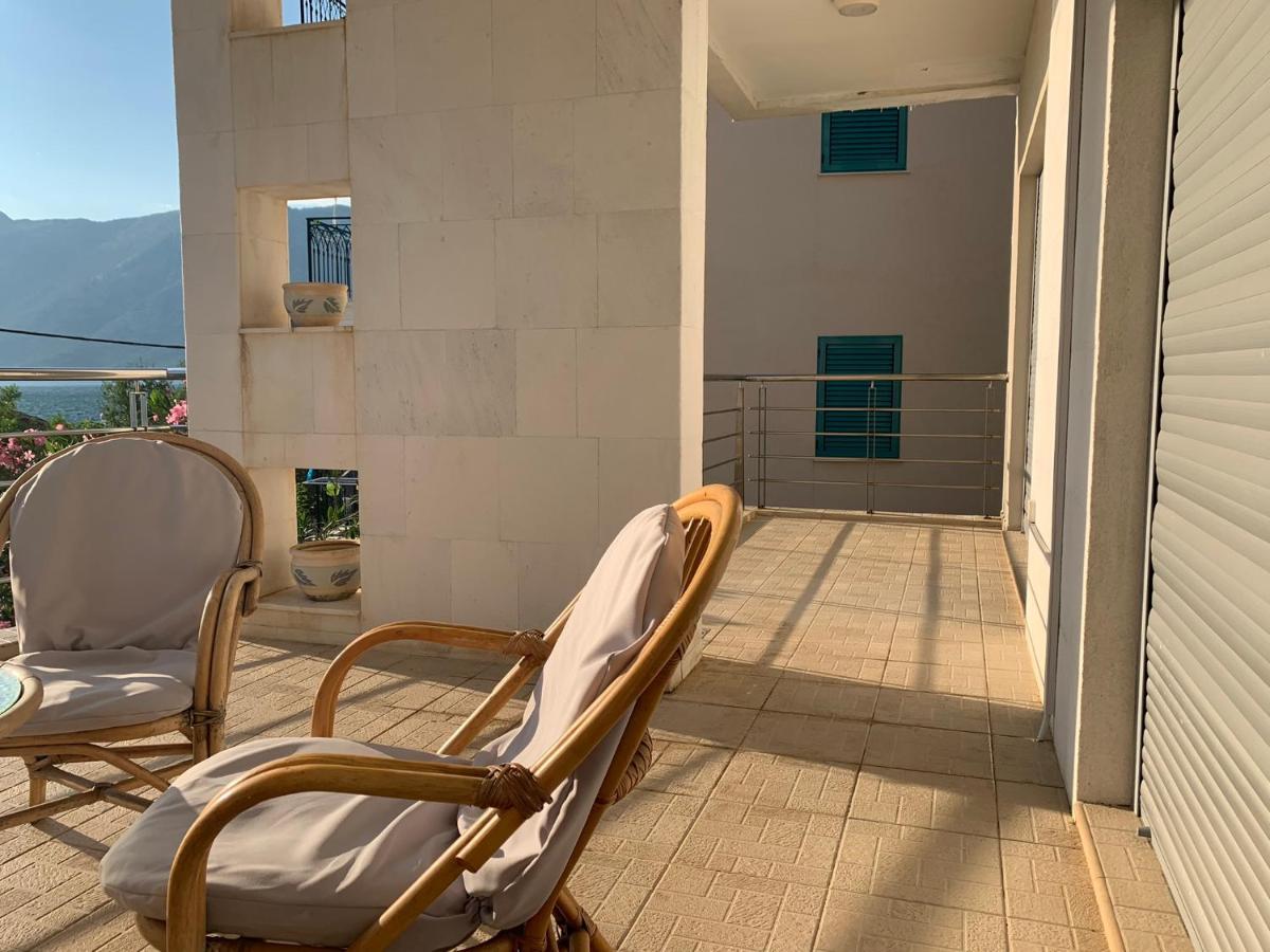 Apartment With Swimmingpool, Seaview And Large Terrace, 1St Floor, Min 2 Persons โดบรอตา ภายนอก รูปภาพ